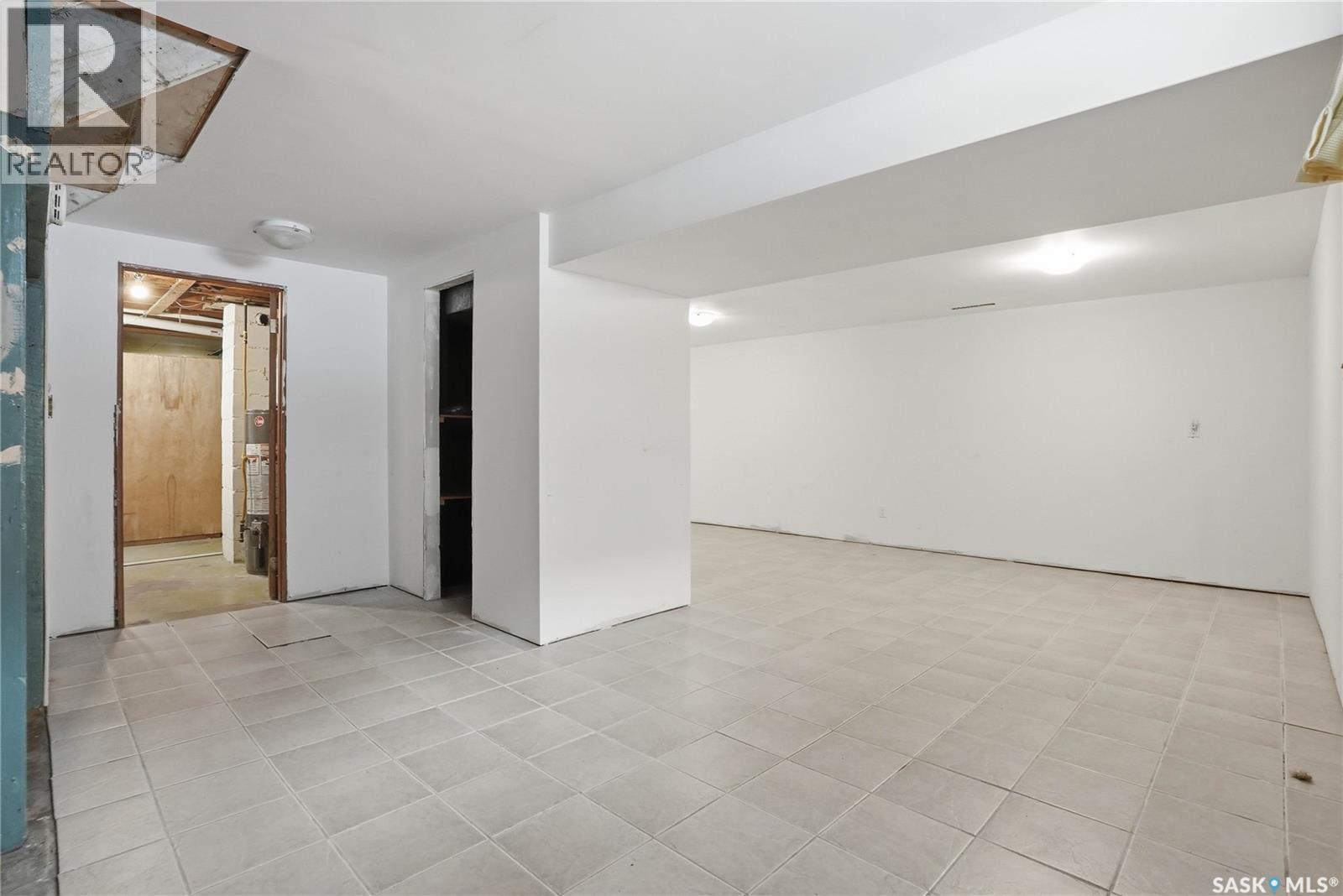 2810 Calder Avenue, Saskatoon, Saskatchewan  S7J 1W1 - Photo 25 - SK029945