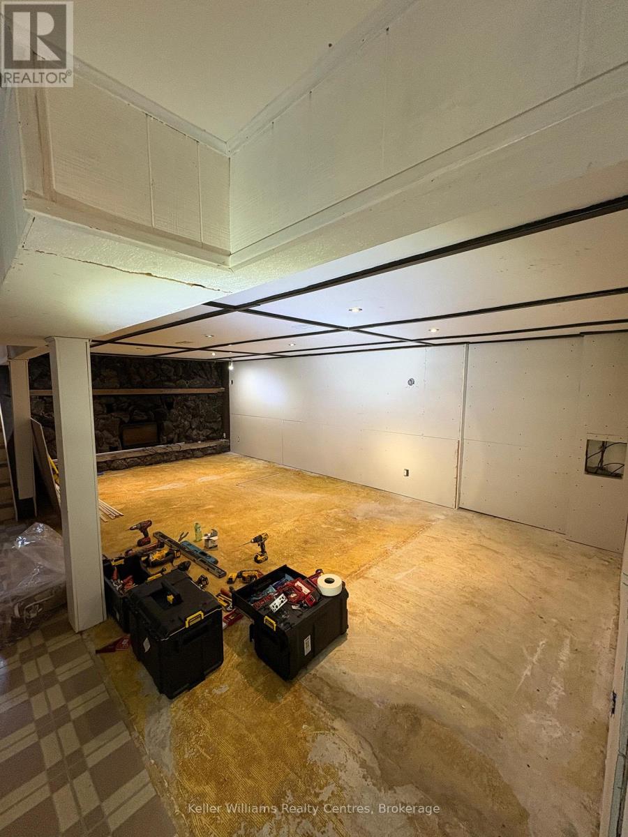 382488 Concession 17, Georgian Bluffs, Ontario  N0H 2T0 - Photo 12 - X12853890