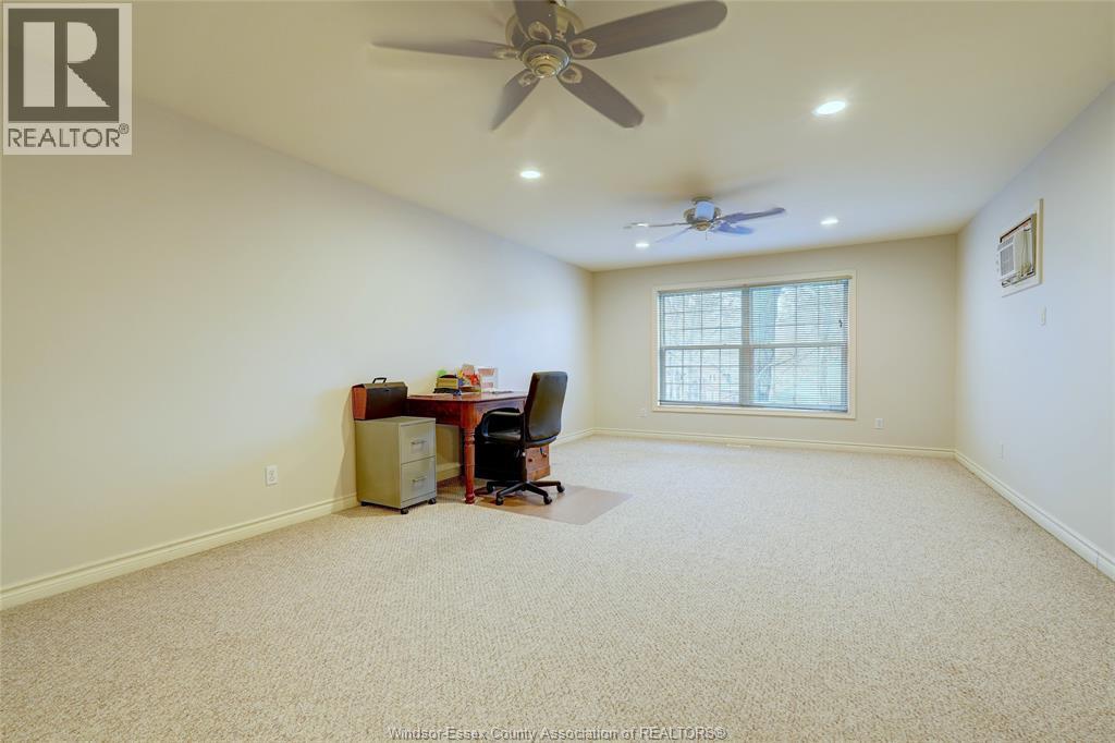 2230 Suzanne, Lasalle, Ontario  N9N 2K3 - Photo 33 - 26004825