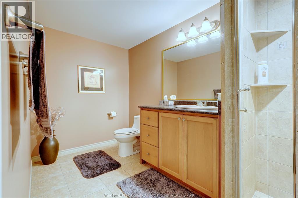 2230 Suzanne, Lasalle, Ontario  N9N 2K3 - Photo 39 - 26004825