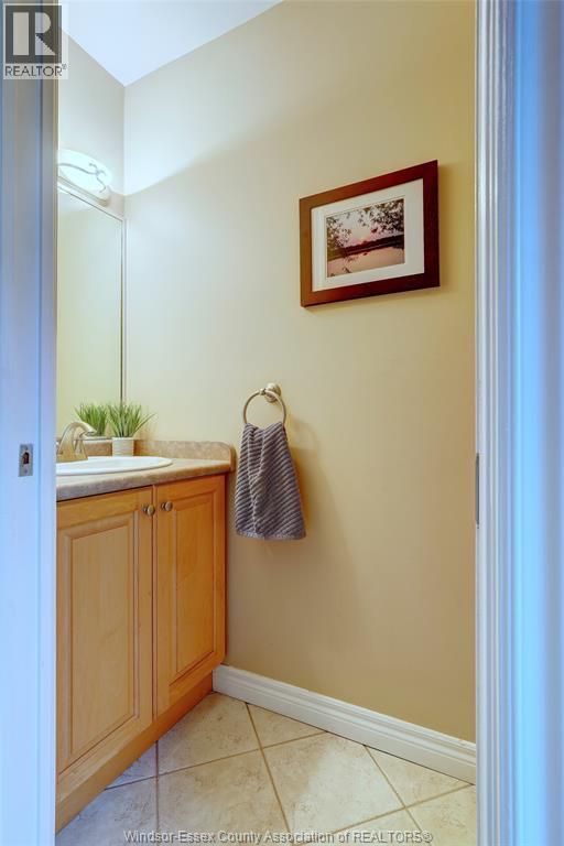 2230 Suzanne, Lasalle, Ontario  N9N 2K3 - Photo 6 - 26004825