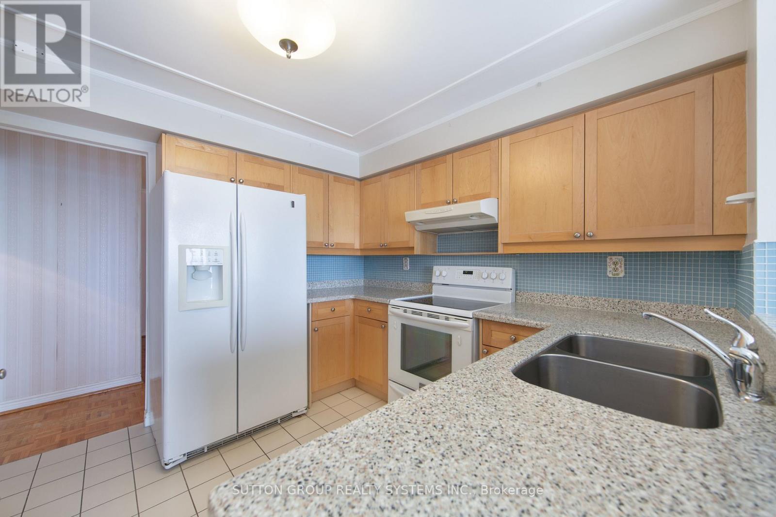 1411 - 1 Clark Avenue W, Vaughan (Crestwood-Springfarm-Yorkhill), Ontario  L4J 7Y6 - Photo 14 - N12828506