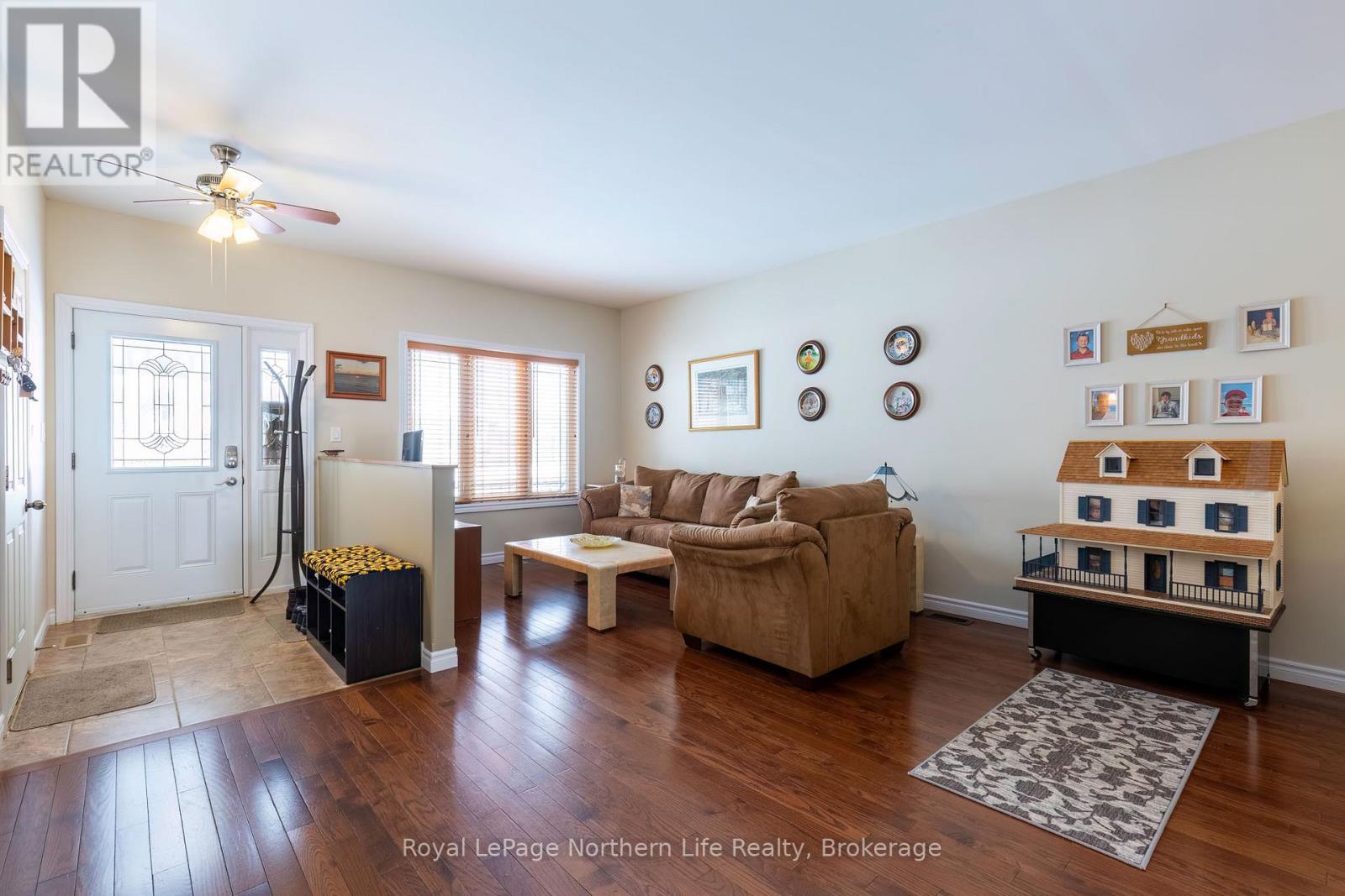 2444 Connaught Avenue, North Bay, Ontario  P1B 0C4 - Photo 7 - X12860318