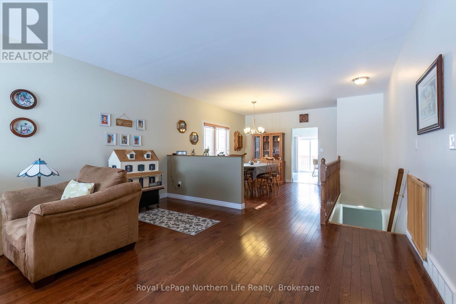 2444 Connaught Avenue, North Bay, Ontario  P1B 0C4 - Photo 9 - X12860318