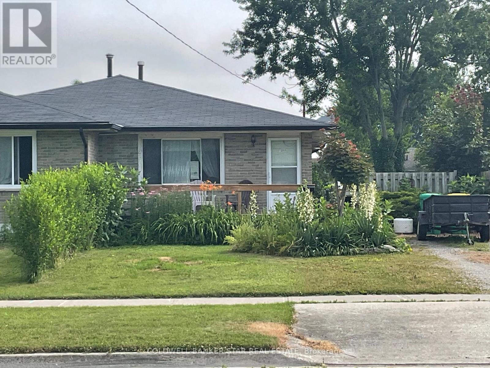 109 A Victoria Street, Southwest Middlesex (Glencoe), Ontario  N0L 1M0 - Photo 1 - X12859886