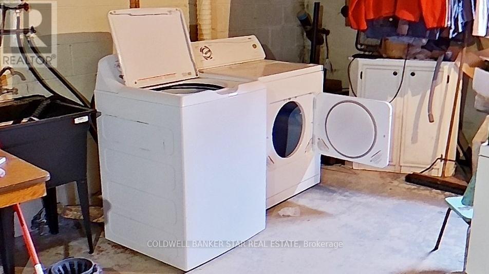 109 A Victoria Street, Southwest Middlesex (Glencoe), Ontario  N0L 1M0 - Photo 8 - X12859886