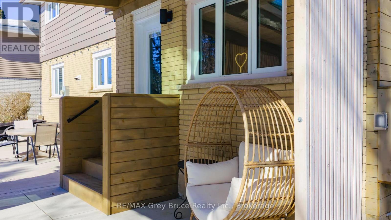 74 Inwood Crescent, Kitchener, Ontario  N2M 2M1 - Photo 37 - X12860246