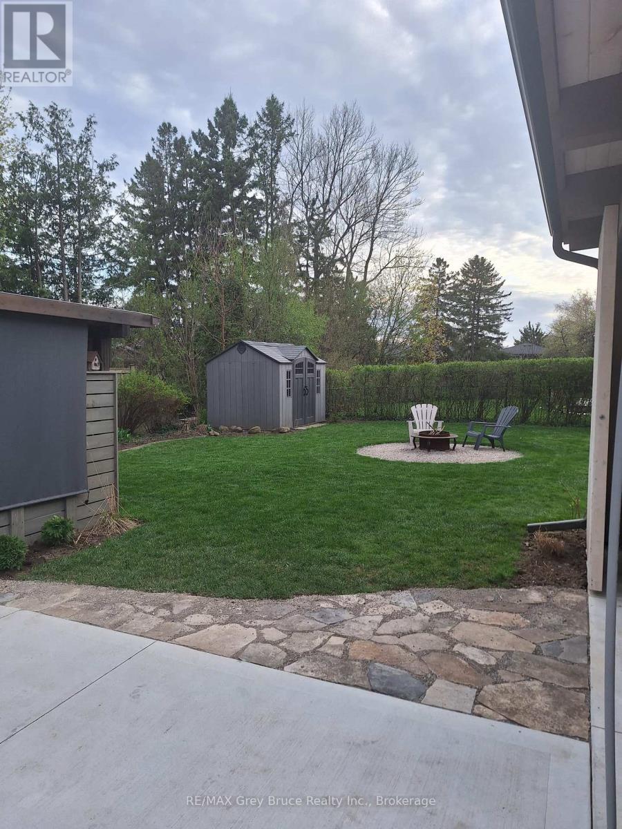 74 Inwood Crescent, Kitchener, Ontario  N2M 2M1 - Photo 46 - X12860246