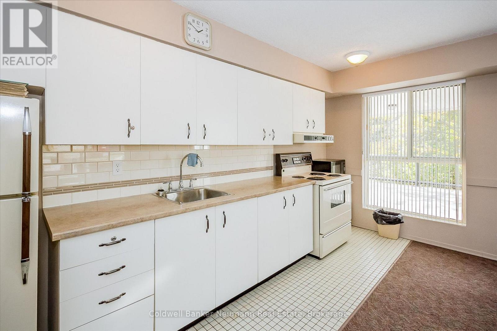 405 - 358 Waterloo Avenue, Guelph, Ontario N1H 7Y3 - Photo 44 - X12860358