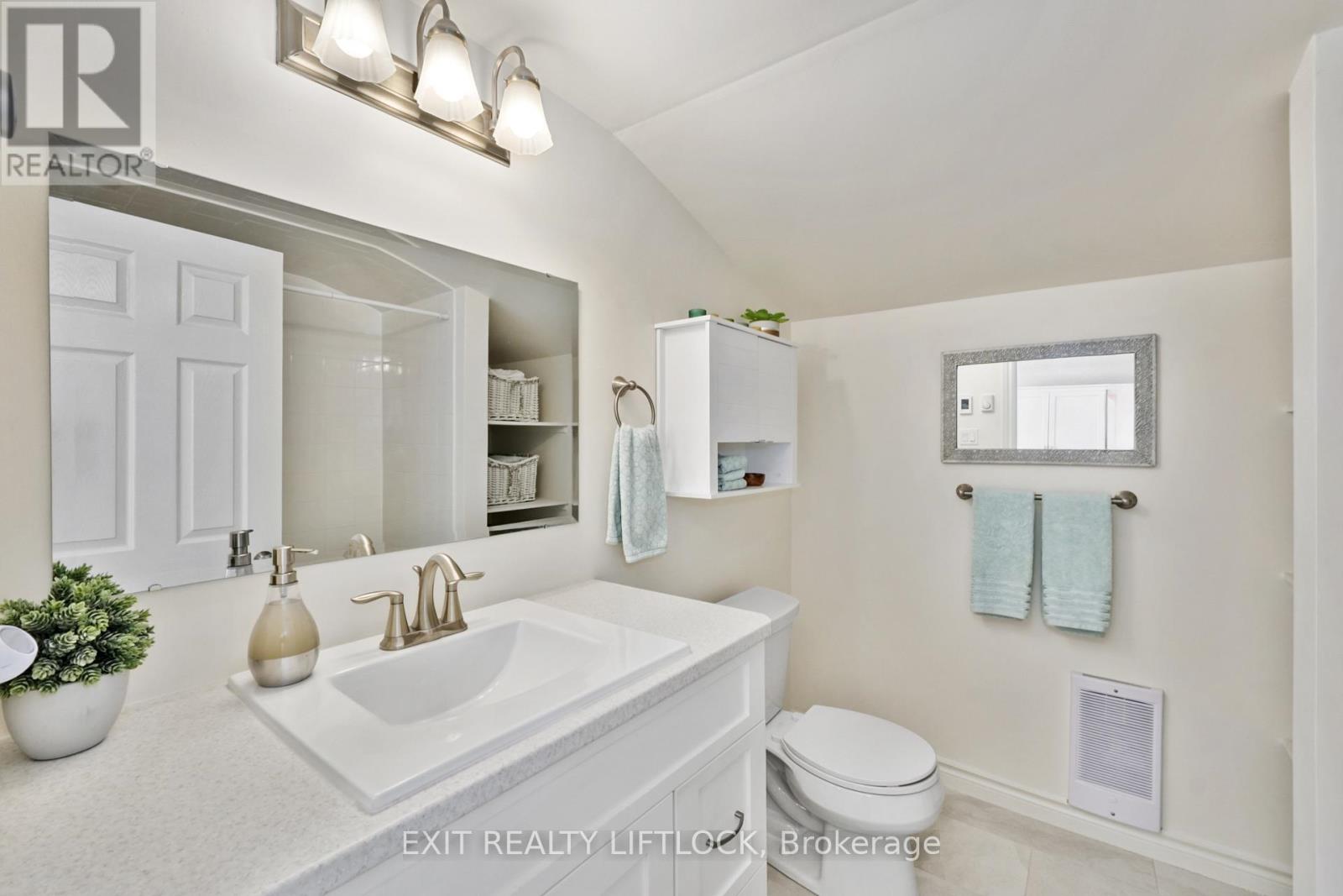 834 Water Street, Peterborough, Ontario  K9H 3N9 - Photo 8 - X12860266