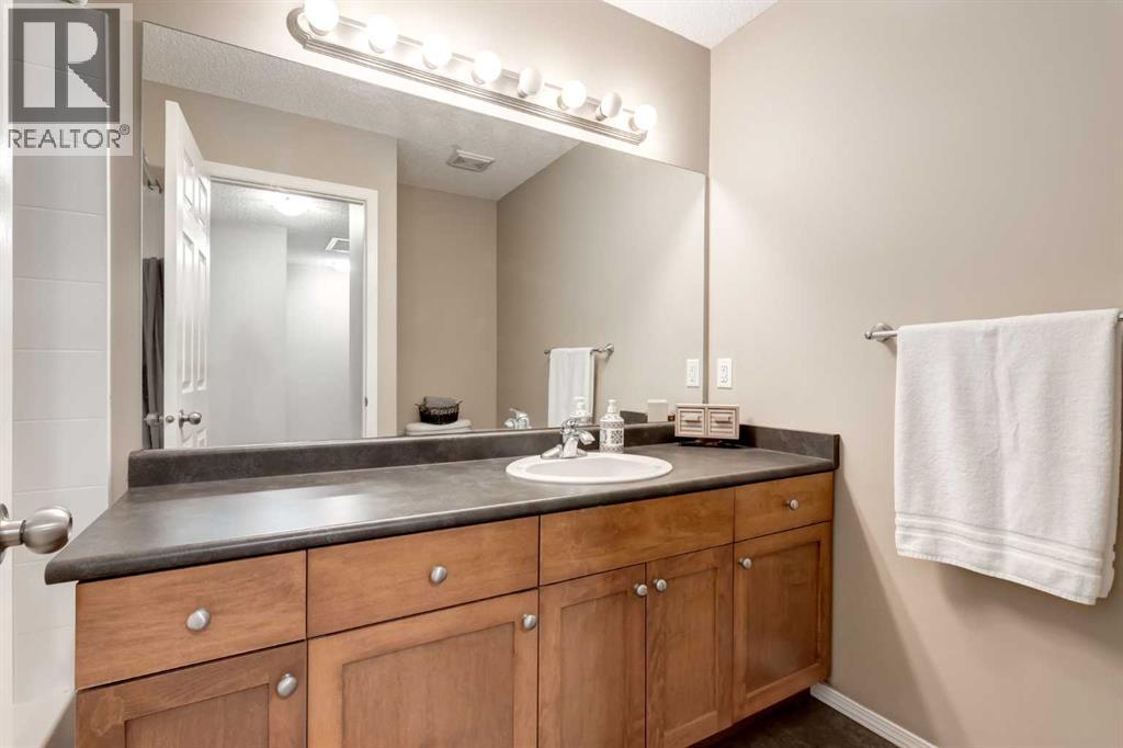142 Eversyde Common Sw, Calgary, Alberta  T2Y 4Z6 - Photo 22 - A2284511