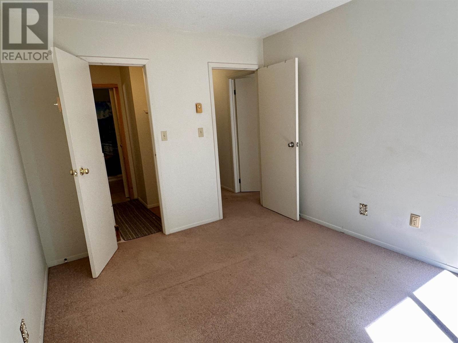 38 Beckett Blvd, Elliot Lake, Ontario  P5A 3P7 - Photo 14 - SM260431