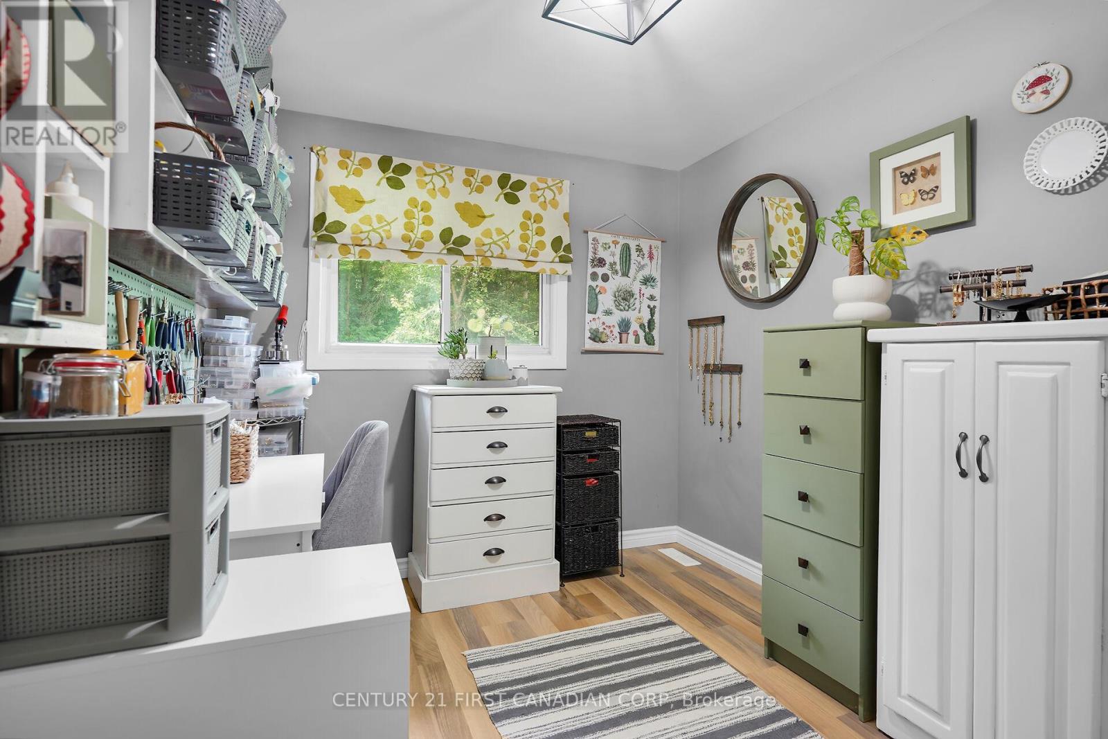 589 Griffith Street, London South, Ontario  N6K 2S5 - Photo 13 - X12860300