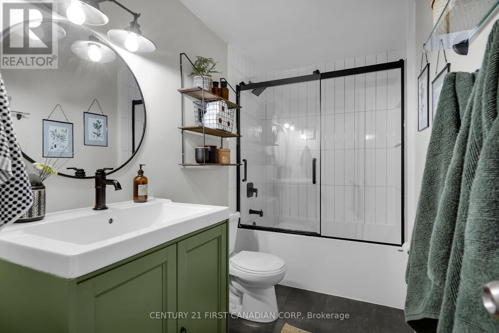 589 Griffith Street, London South, Ontario  N6K 2S5 - Photo 14 - X12860300