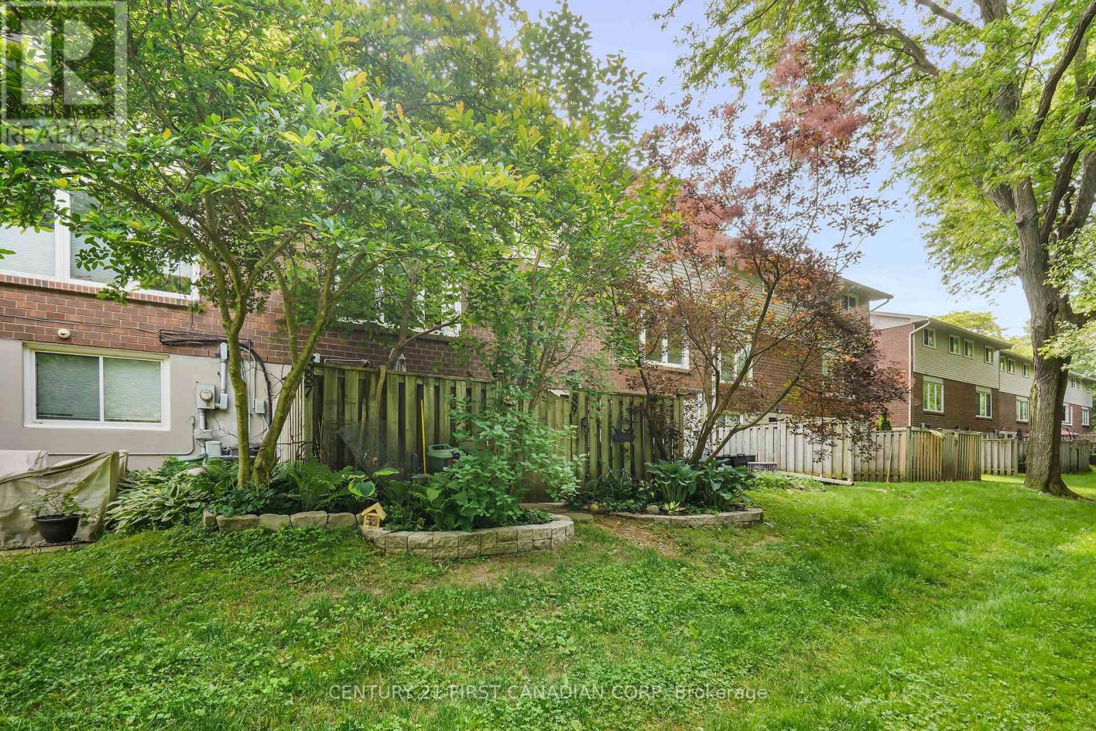 589 Griffith Street, London South, Ontario  N6K 2S5 - Photo 22 - X12860300