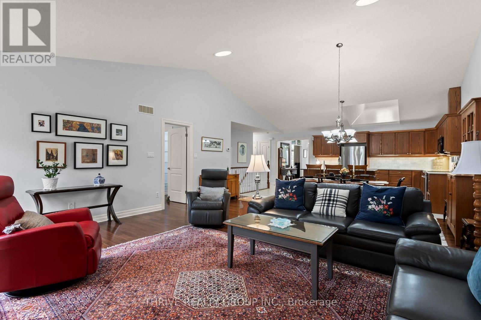 28 - 124 North Centre Road, London North, Ontario  N5X 4R3 - Photo 23 - X12860376