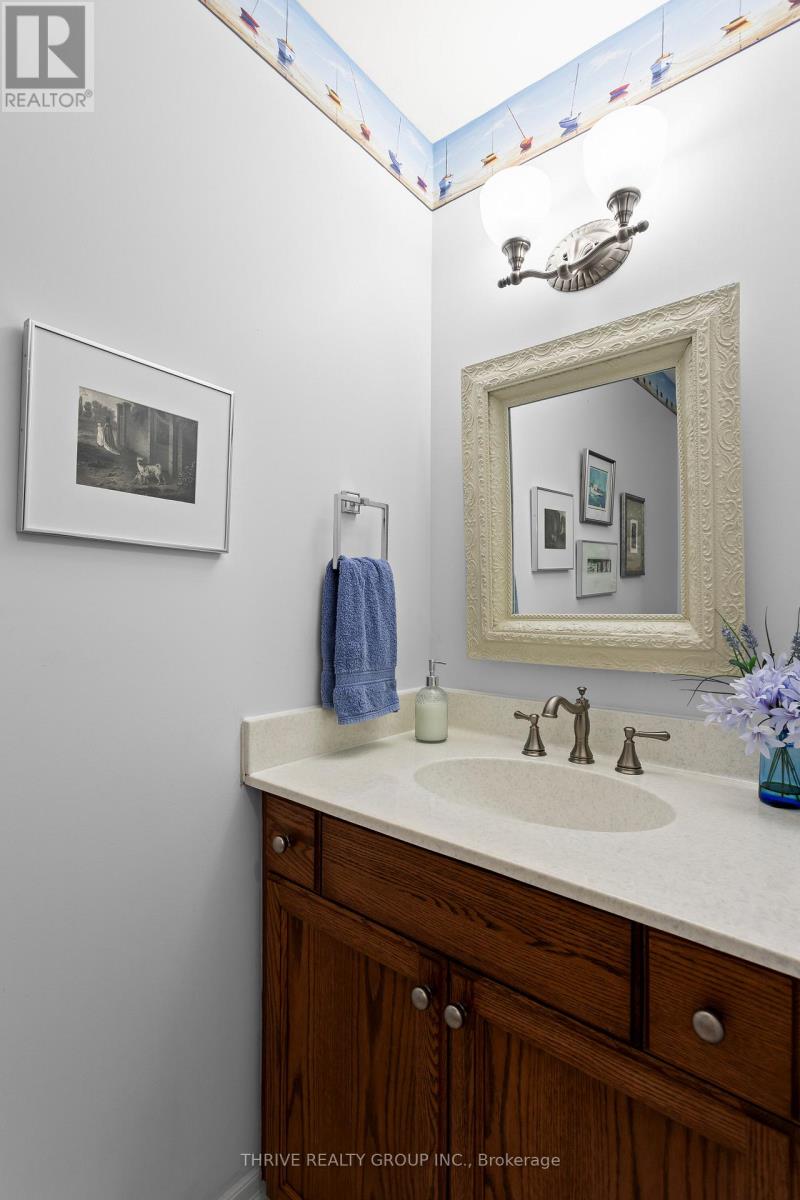 28 - 124 North Centre Road, London North, Ontario  N5X 4R3 - Photo 30 - X12860376