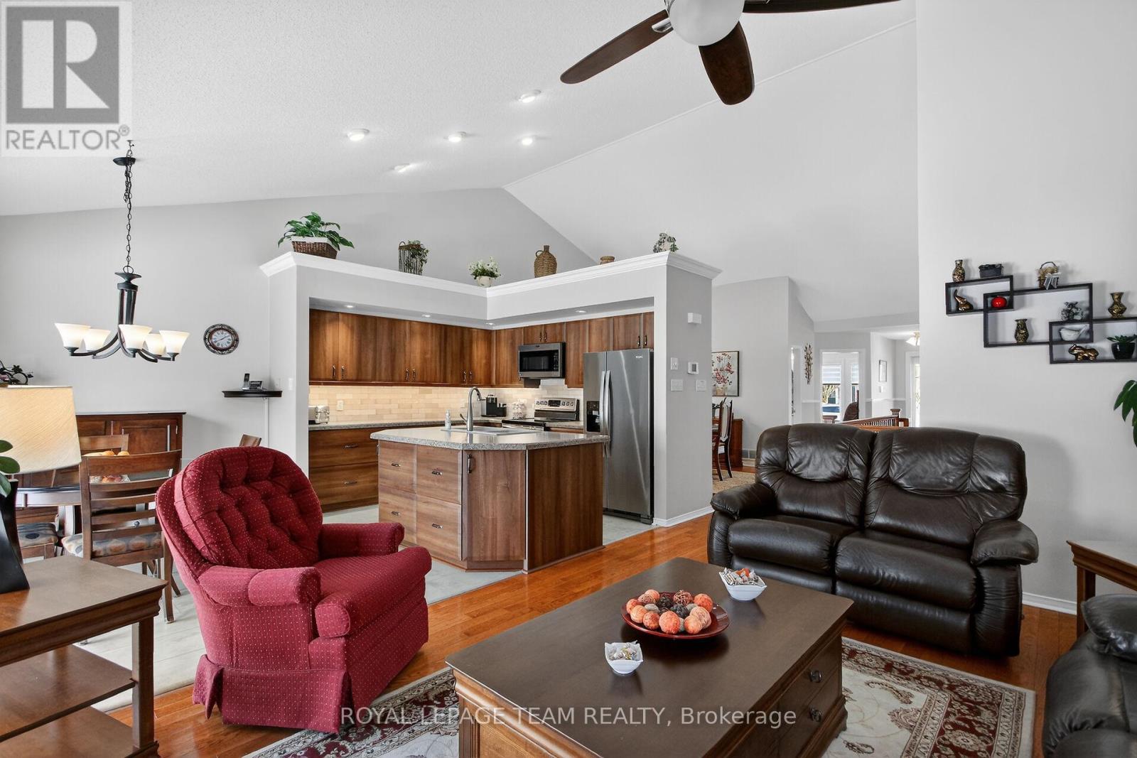 26 Settlers Ridge Way, Ottawa, Ontario  K2J 4V3 - Photo 15 - X12860290