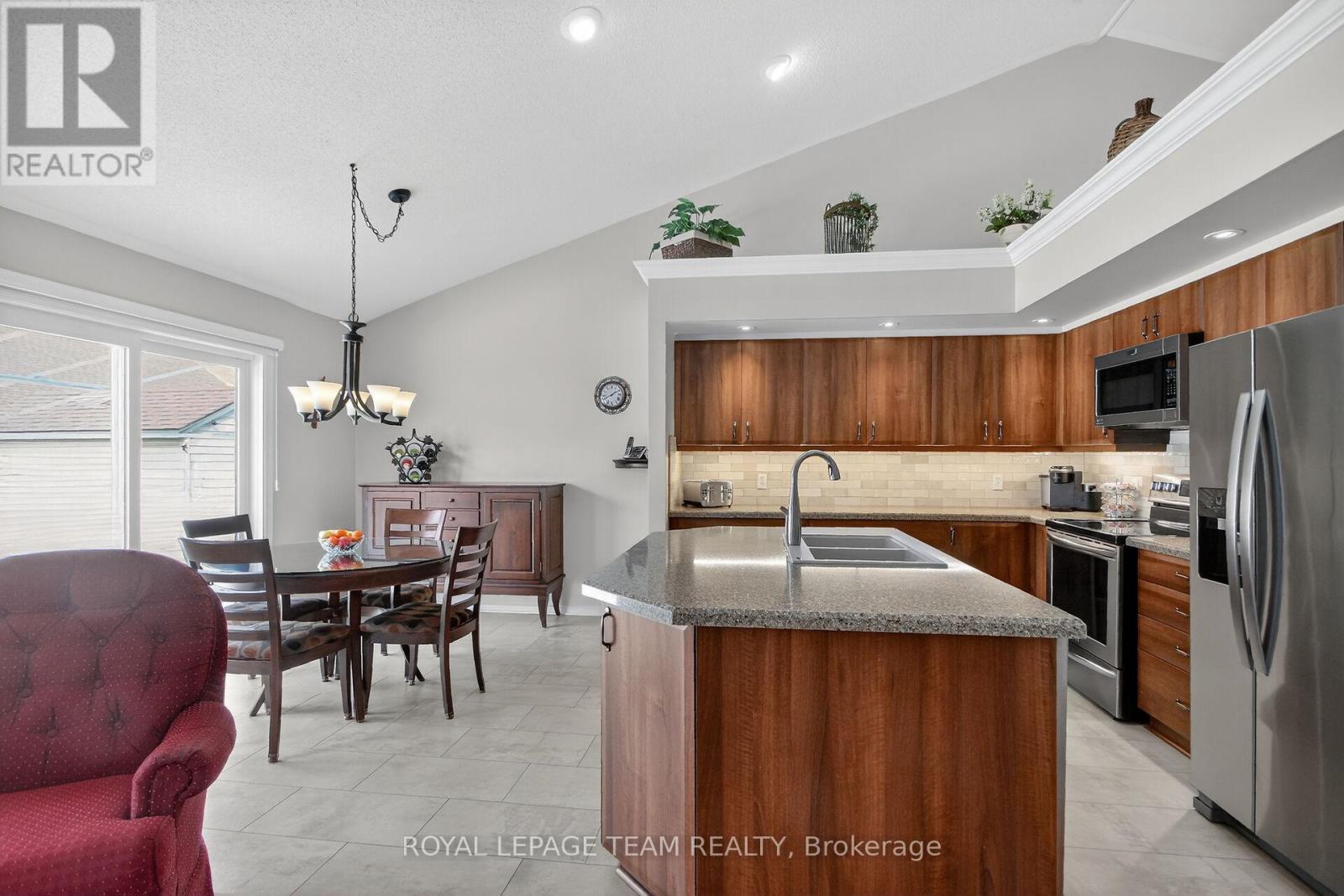 26 Settlers Ridge Way, Ottawa, Ontario  K2J 4V3 - Photo 16 - X12860290