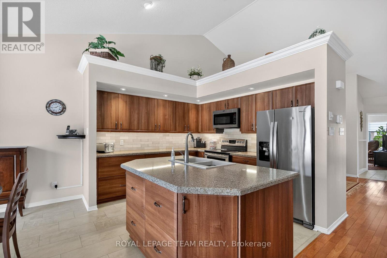 26 Settlers Ridge Way, Ottawa, Ontario  K2J 4V3 - Photo 21 - X12860290