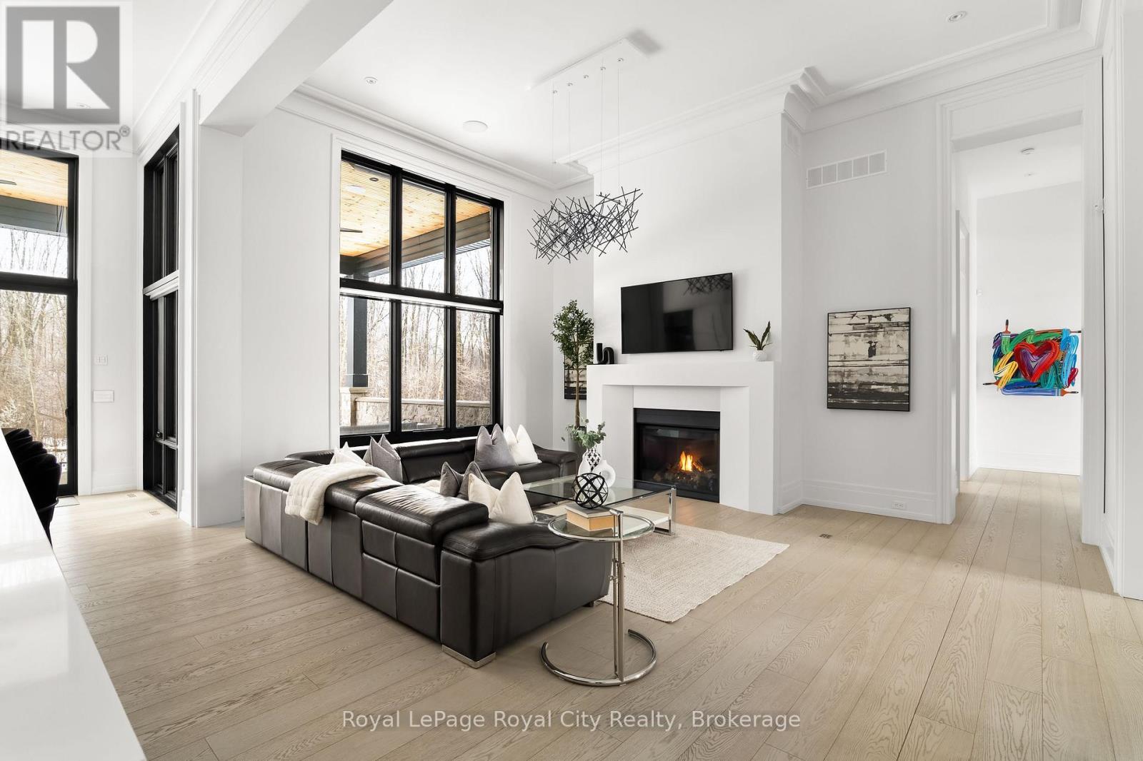 153 Heritage Lake Drive, Puslinch, Ontario  N0B 2J0 - Photo 10 - X12813646