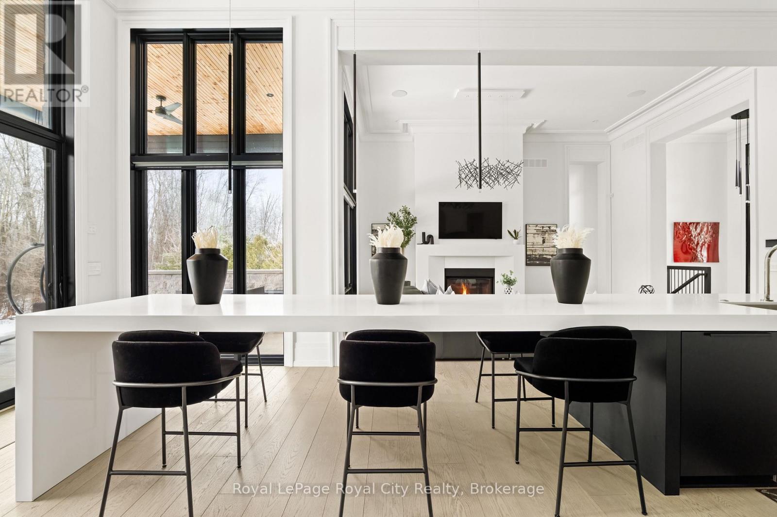 153 Heritage Lake Drive, Puslinch, Ontario  N0B 2J0 - Photo 18 - X12813646