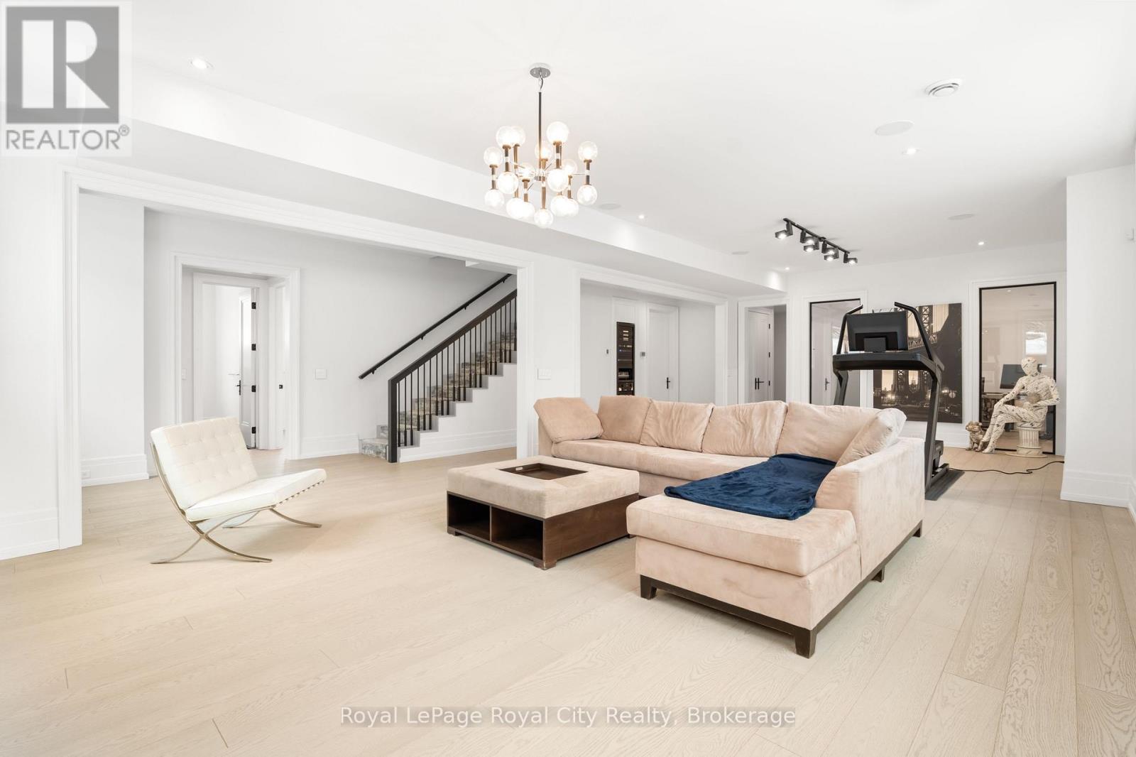 153 Heritage Lake Drive, Puslinch, Ontario  N0B 2J0 - Photo 36 - X12813646