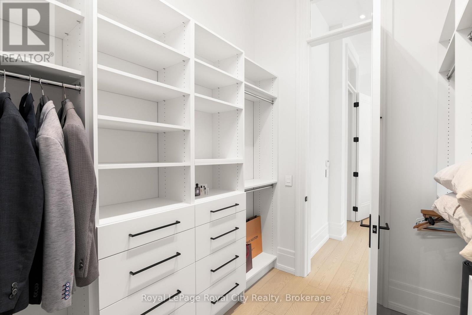 153 Heritage Lake Drive, Puslinch, Ontario  N0B 2J0 - Photo 26 - X12813646