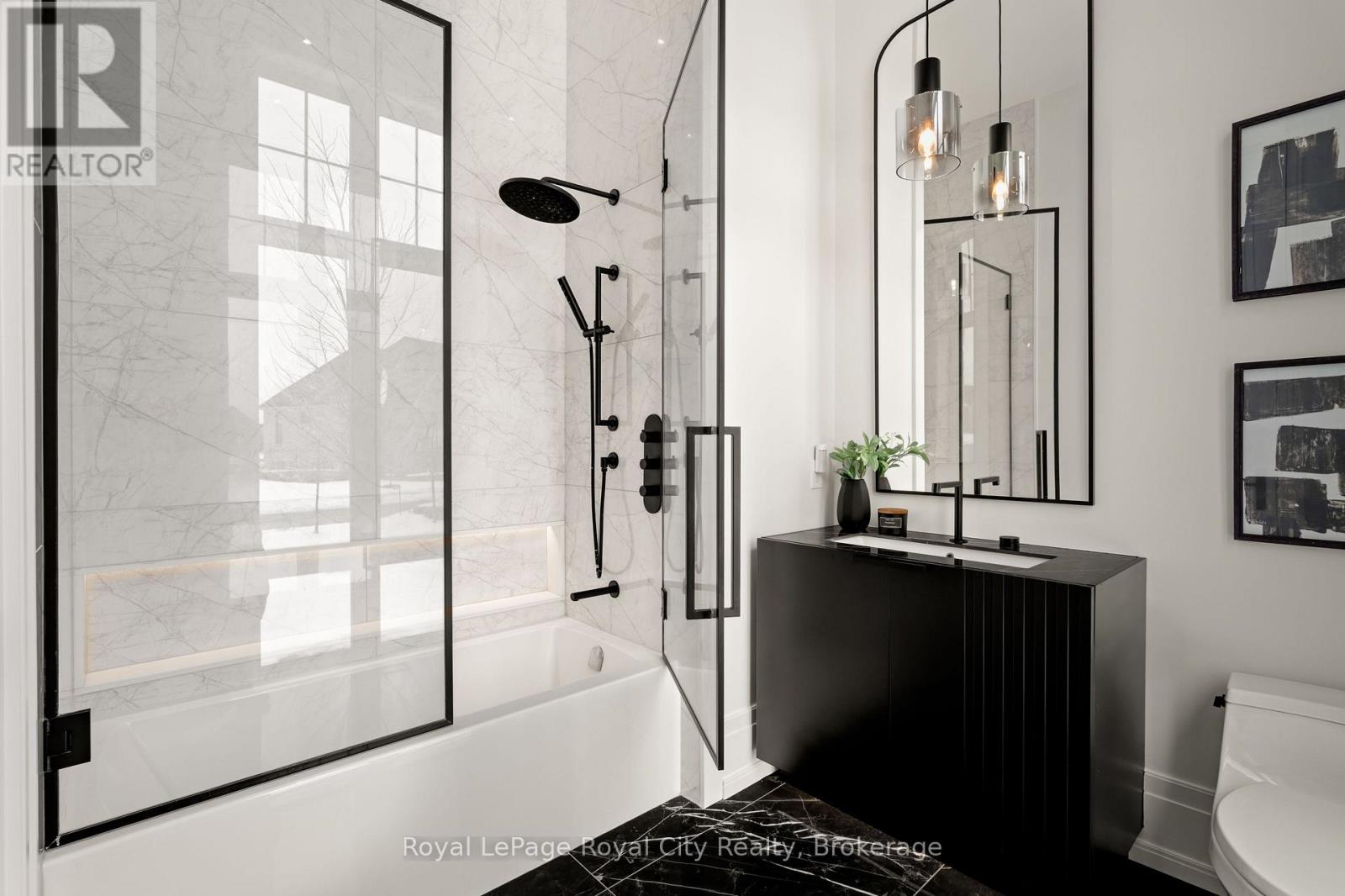 153 Heritage Lake Drive, Puslinch, Ontario  N0B 2J0 - Photo 33 - X12813646