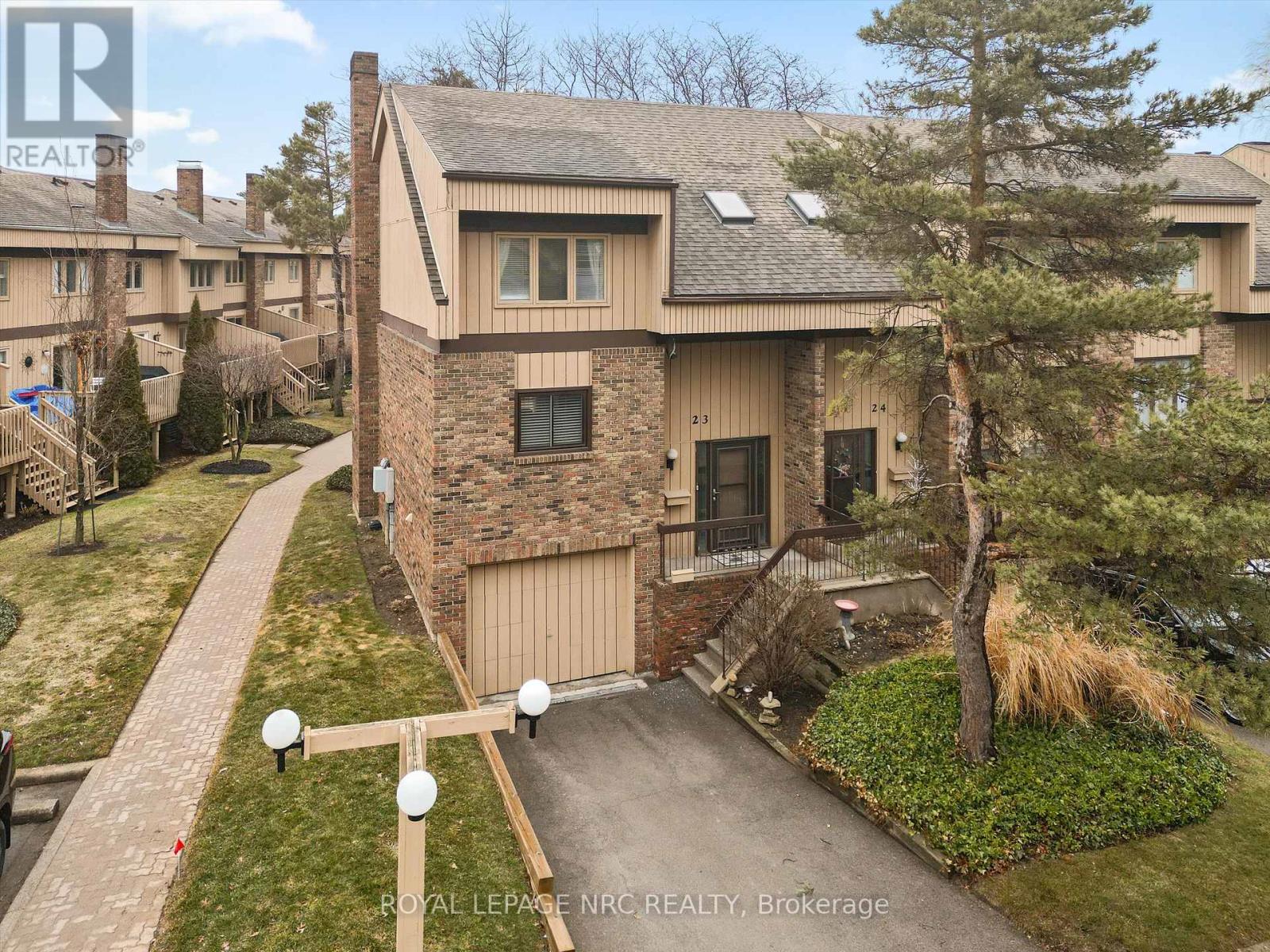 23 - 178 Scott Street, St. Catharines, Ontario  L2N 6Y5 - Photo 30 - X12860362