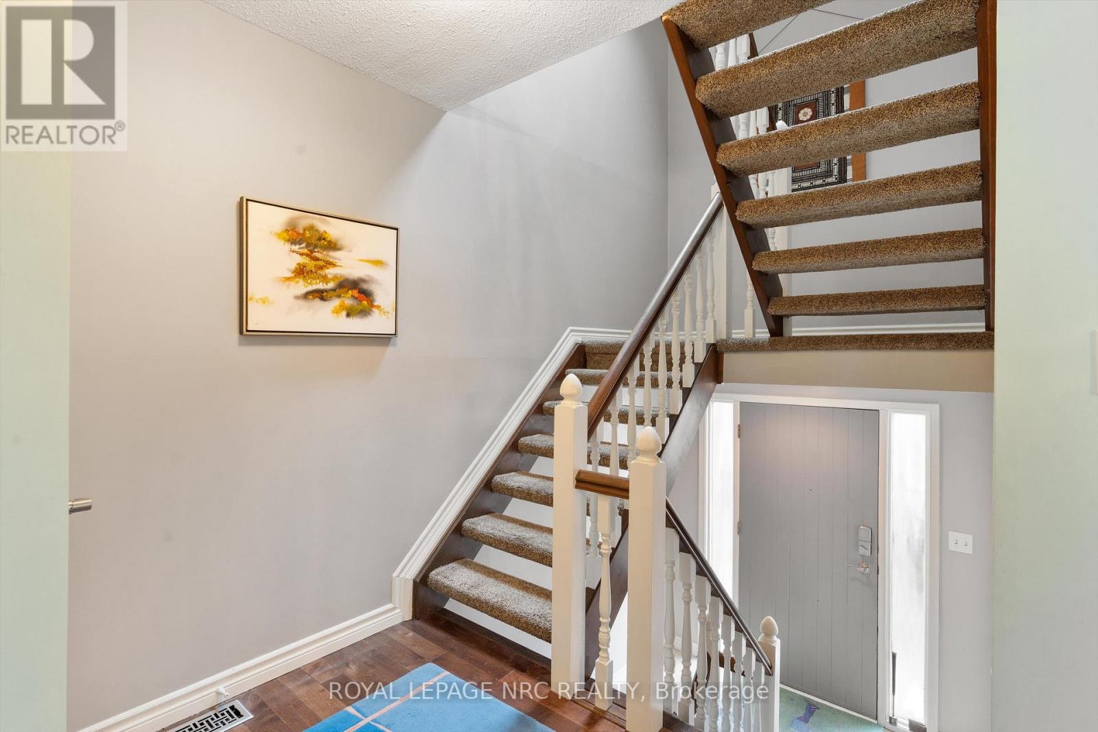 23 - 178 Scott Street, St. Catharines, Ontario  L2N 6Y5 - Photo 4 - X12860362