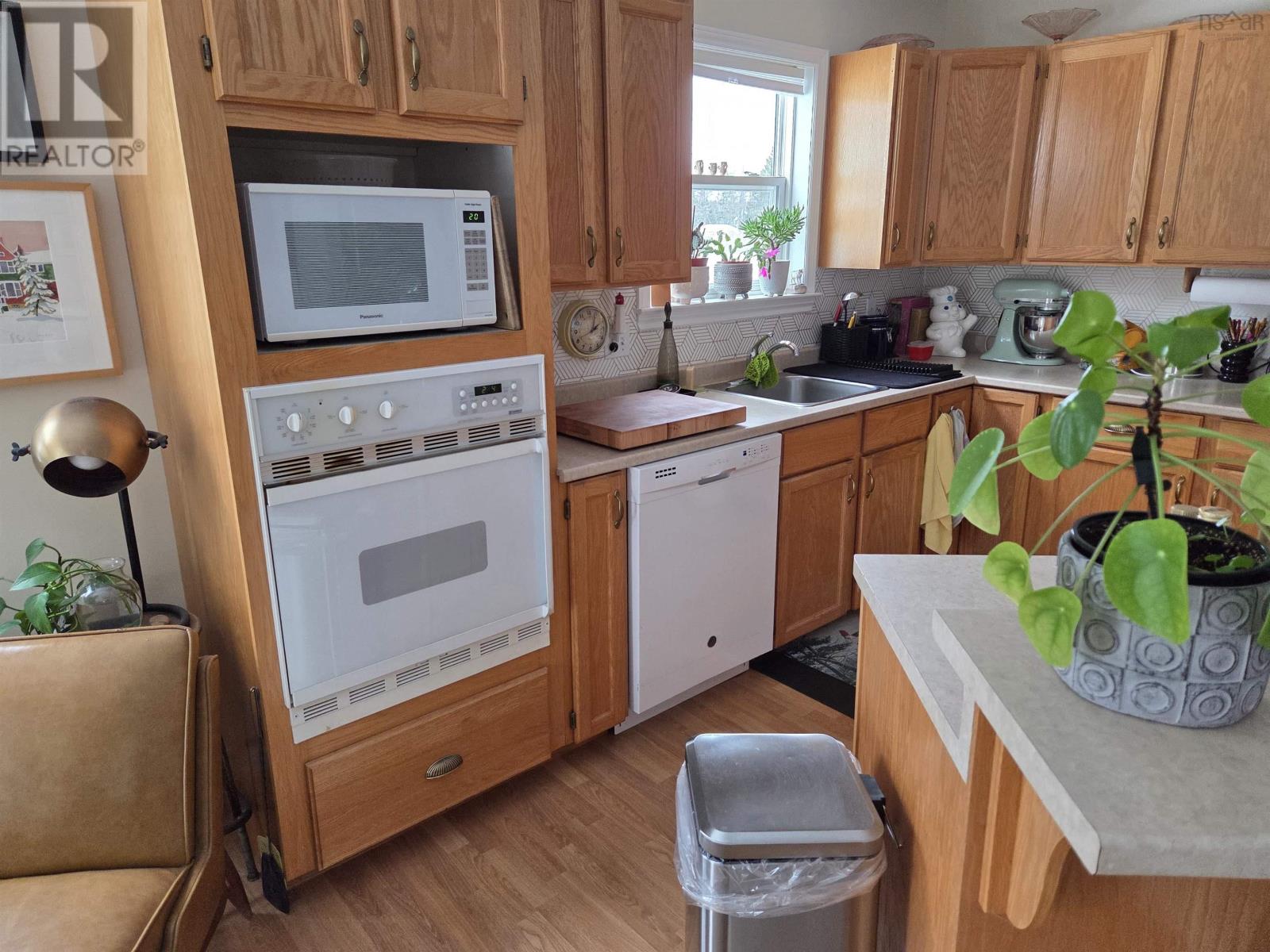 36 Eaton Drive, Valley, Nova Scotia  B6L 3J9 - Photo 7 - 202604122