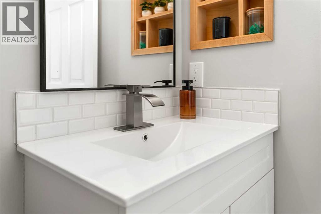 49 Macewan Ridge Close Nw, Calgary, Alberta  T3K 3G6 - Photo 32 - A2291490