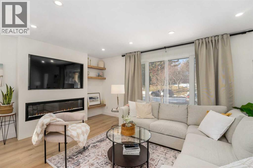 824 Canna Crescent Sw, Calgary, Alberta  T2W 1N9 - Photo 6 - A2291631