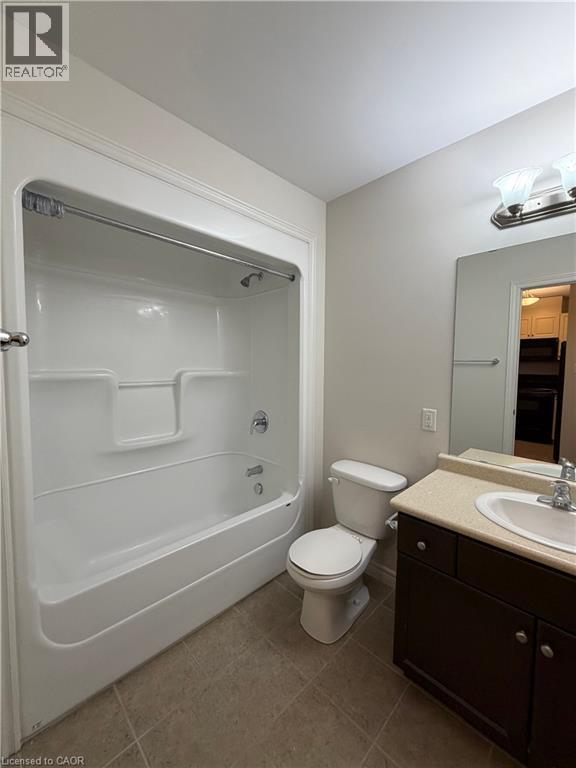 3200 Regional Road 56 Unit# 210, Binbrook, Ontario  L0R 1C0 - Photo 11 - 40792845