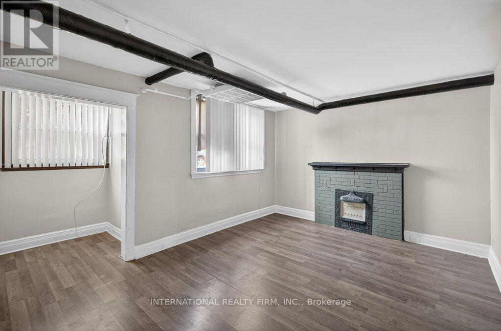 2 - 109 Balsam Avenue S, Hamilton, Ontario  L8M 3B2 - Photo 10 - X12843882