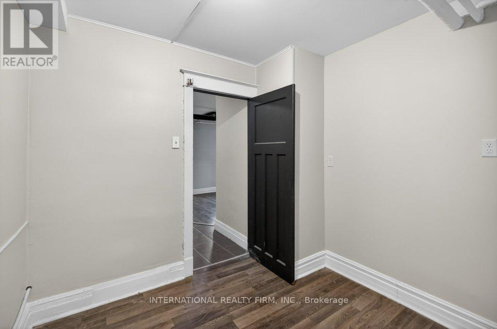 2 - 109 Balsam Avenue S, Hamilton, Ontario  L8M 3B2 - Photo 18 - X12843882