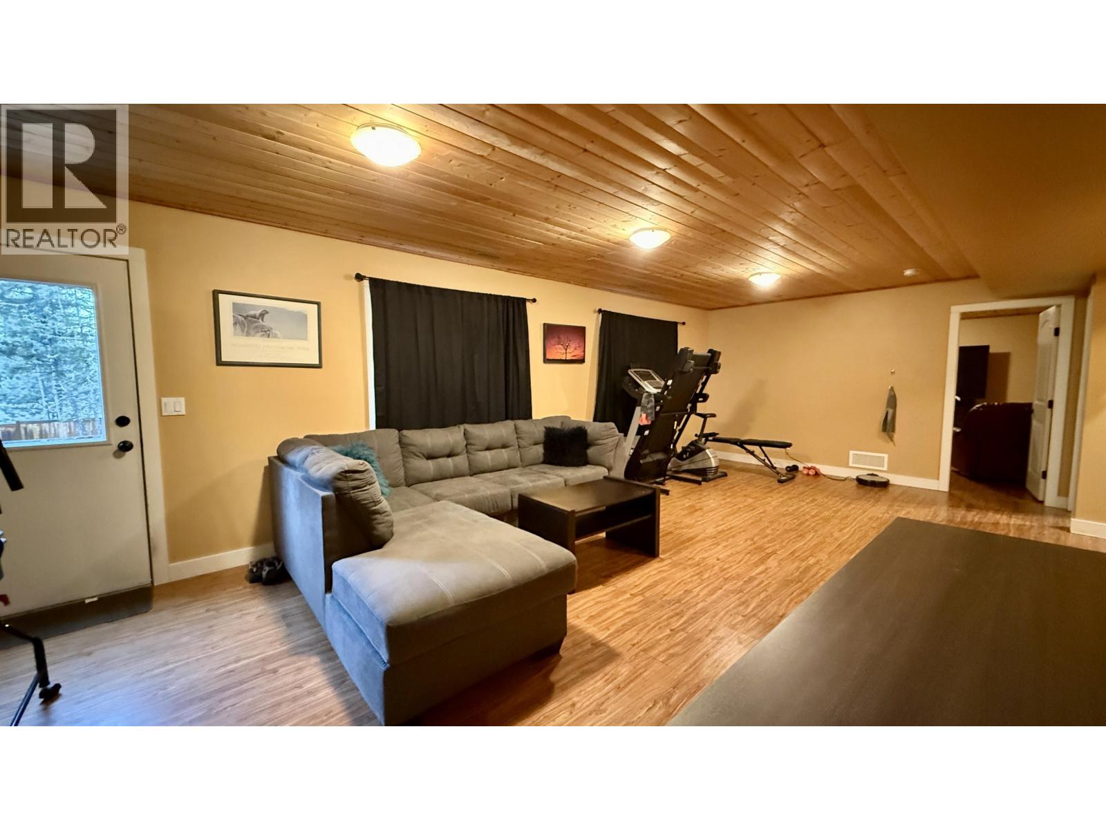 5276 Chintu Drive, 108 Mile Ranch, British Columbia  V0K 2Z0 - Photo 23 - R3097304