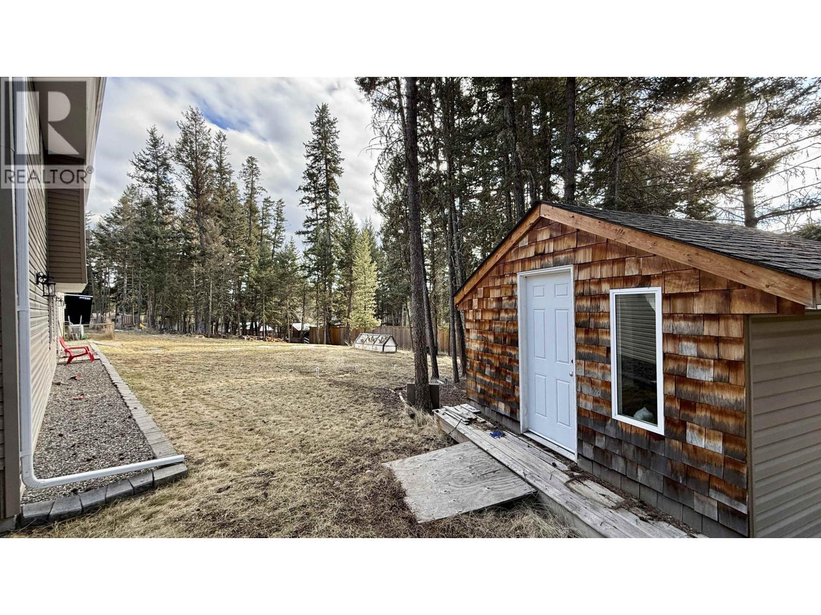 5276 Chintu Drive, 108 Mile Ranch, British Columbia  V0K 2Z0 - Photo 28 - R3097304