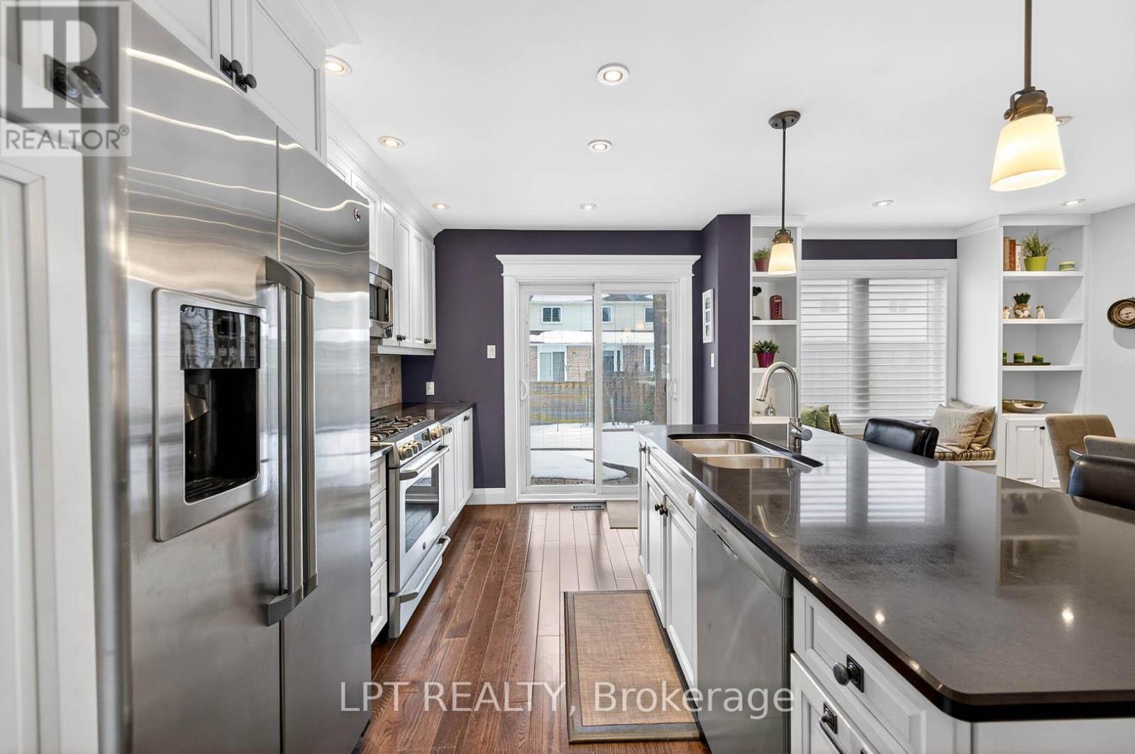 124 Grenbeck Drive, Toronto, Ontario  M1V 2H6 - Photo 6 - E12860298