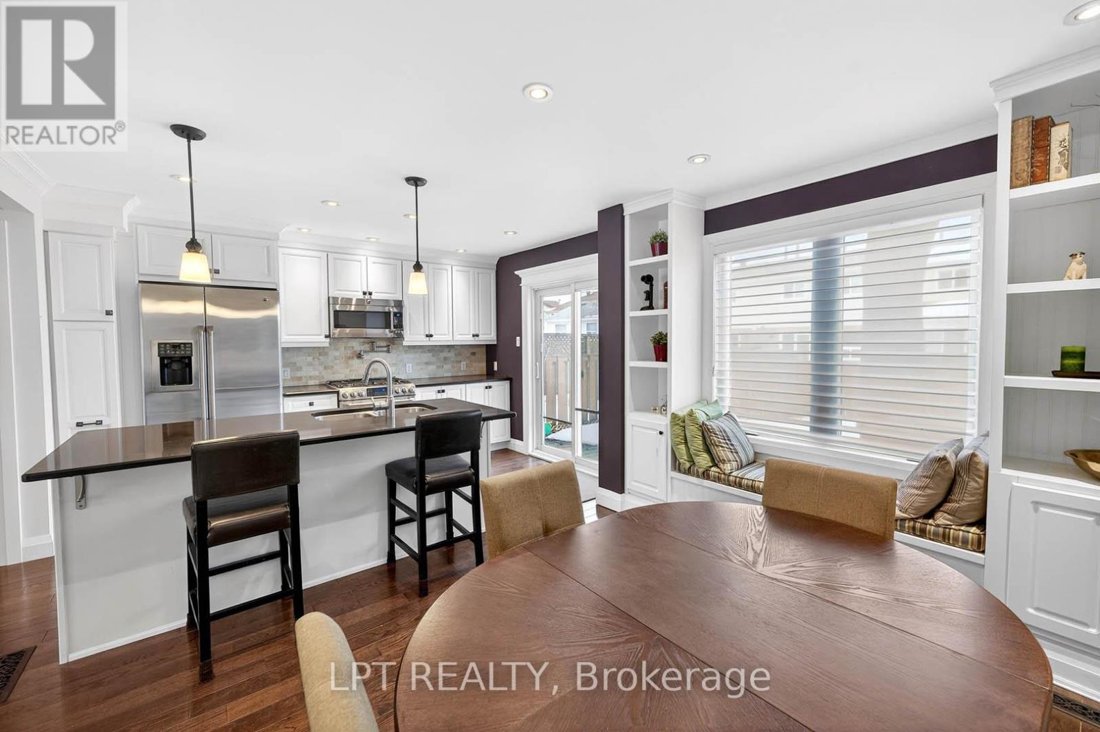 124 Grenbeck Drive, Toronto, Ontario  M1V 2H6 - Photo 8 - E12860298