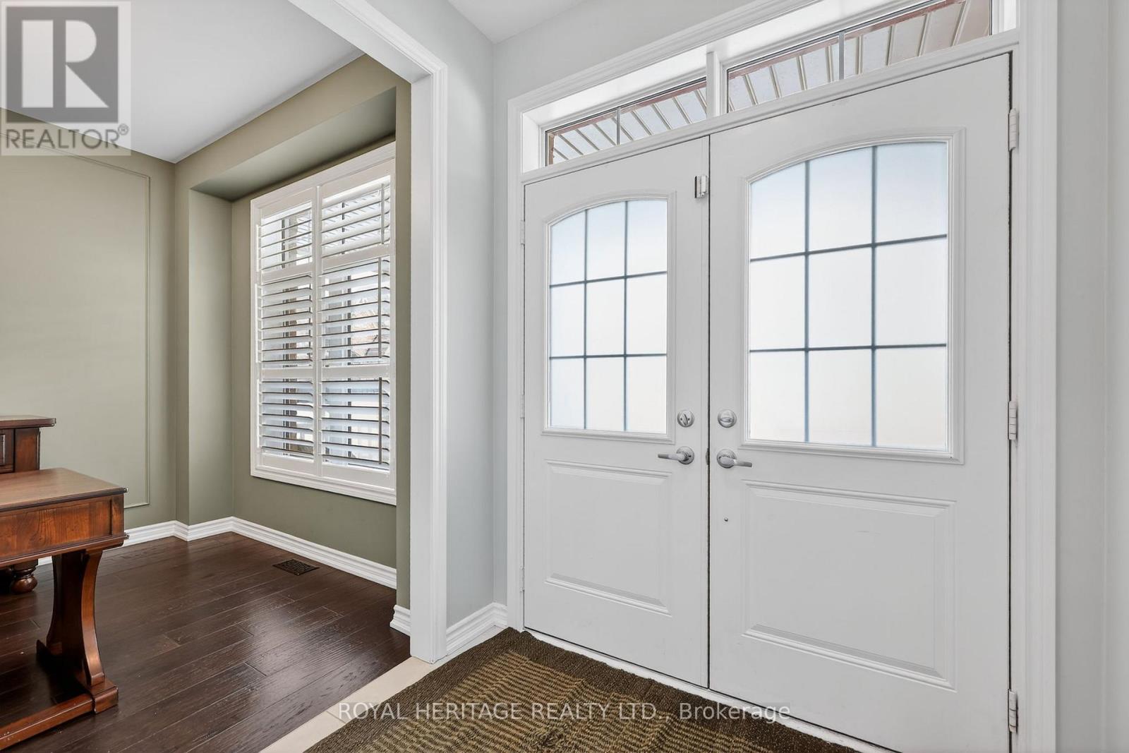 30 Leaden Hall Drive, East Gwillimbury, Ontario  L9N 0R5 - Photo 5 - N12860254