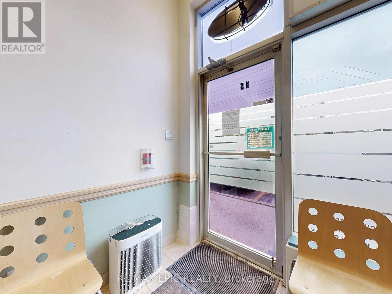 Suite 15 - 7010 Warden Avenue, Markham, Ontario  L3R 5Y3 - Photo 5 - N12860270