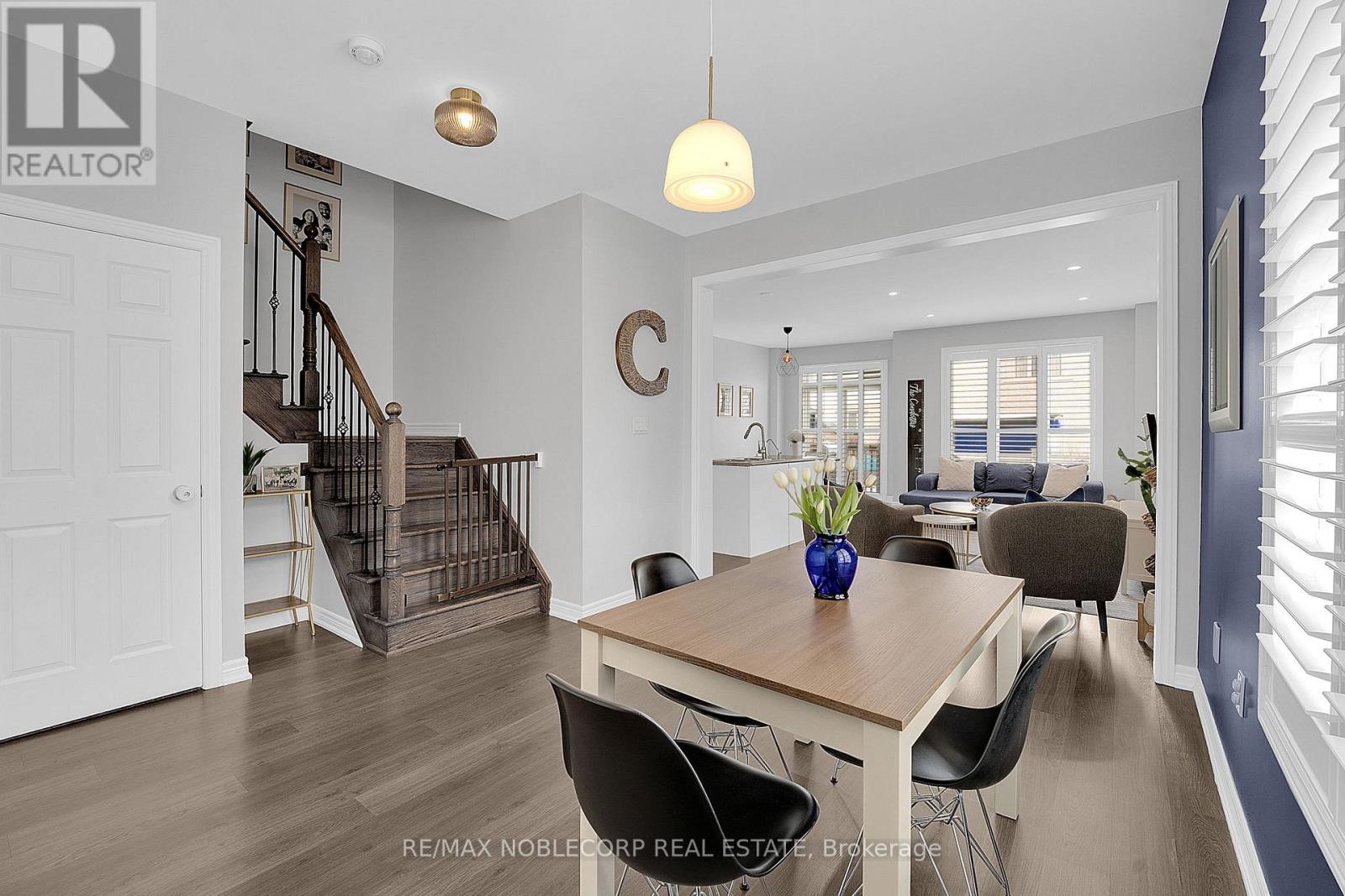 40 Sharpe Crescent, New Tecumseth (Tottenham), Ontario  L0G 1W0 - Photo 7 - N12860286