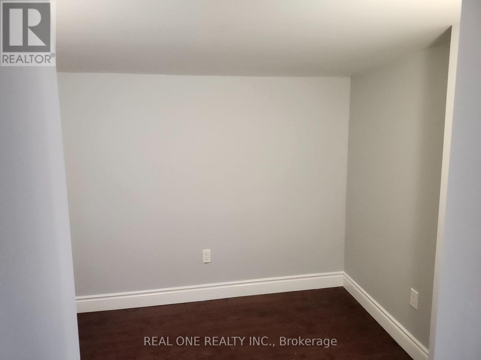 107 Golden Orchard(Bsmt) Road, Vaughan (Patterson), Ontario  L6A 0M7 - Photo 10 - N12860340