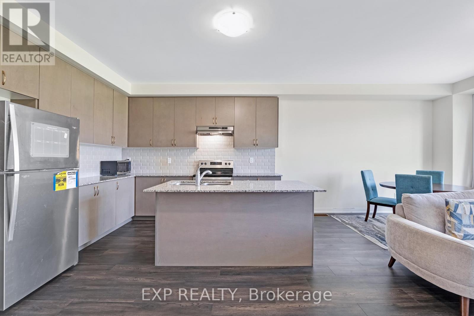 122 Turnberry Lane, Barrie (Painswick South), Ontario  L9J 0M3 - Photo 6 - S12860240