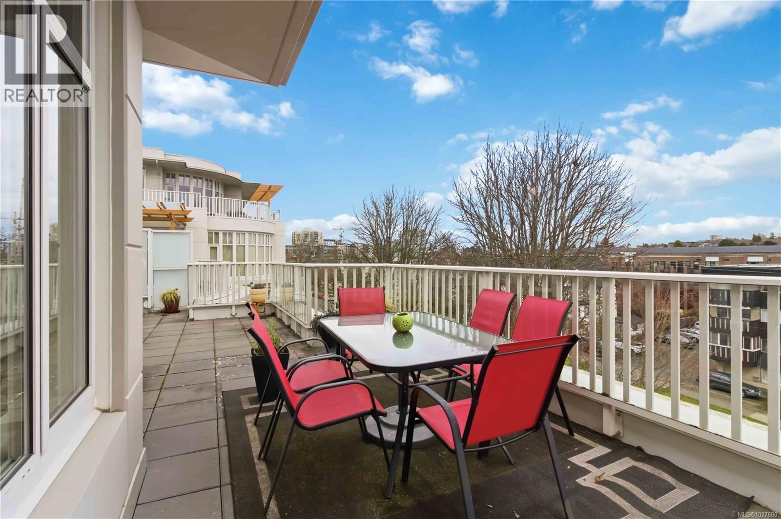 508 999 Burdett Ave, Victoria, British Columbia  V8V 3G7 - Photo 33 - 1027680