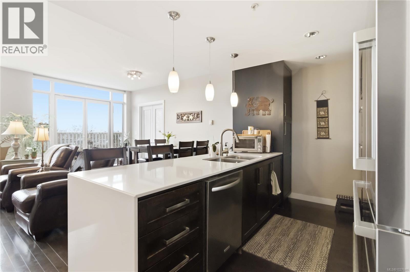 508 999 Burdett Ave, Victoria, British Columbia  V8V 3G7 - Photo 9 - 1027680