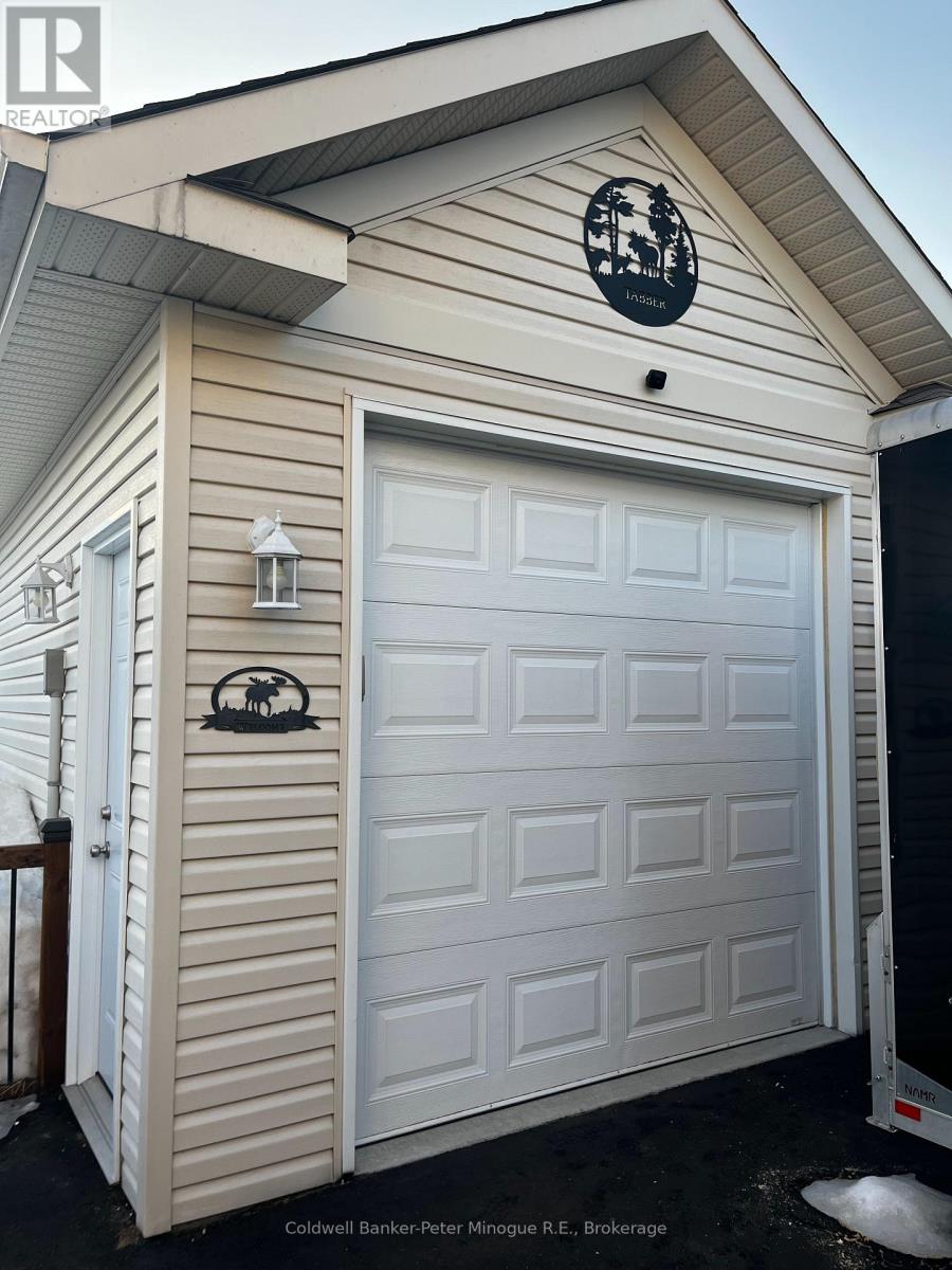 3 Willfred Drive, North Bay (Ferris), Ontario  P1A 0G5 - Photo 42 - X12860464