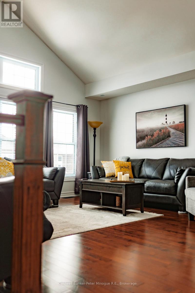 3 Willfred Drive, North Bay (Ferris), Ontario  P1A 0G5 - Photo 5 - X12860464